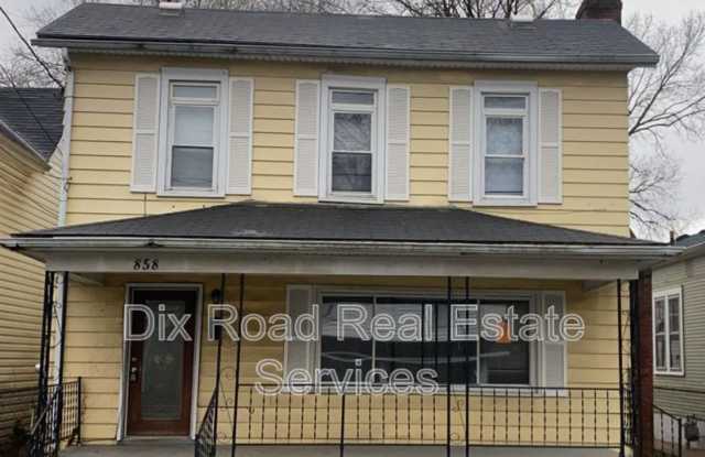 858 Sixth Avenue - 858 6th Avenue, Middletown, OH 45044