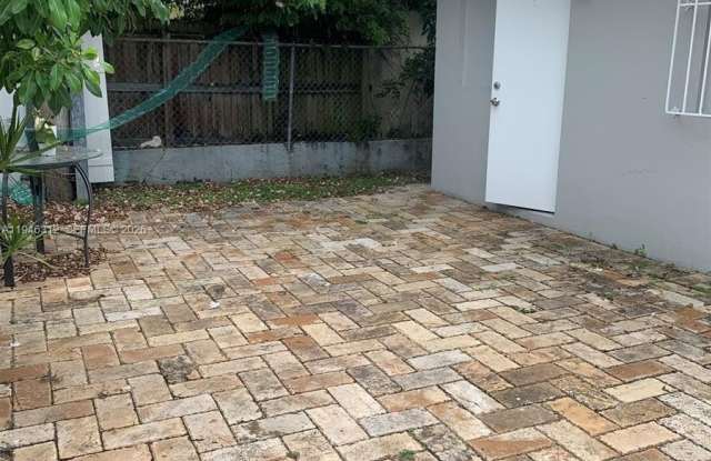 821 SW 29th Ct photos photos 821 SW 29th Ct photos photos