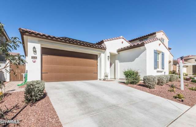21070 W ALMERIA Road photos photos