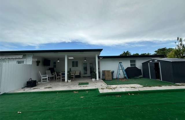 11351 SW 40th Ter photos photos