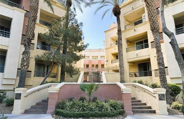 Flamingo Road- 220 E #124 - 1 photos photos