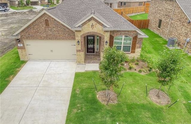 305 Chamberlain Dr. - 305 Chamberlain Dr, Rockwall County, TX 75189
