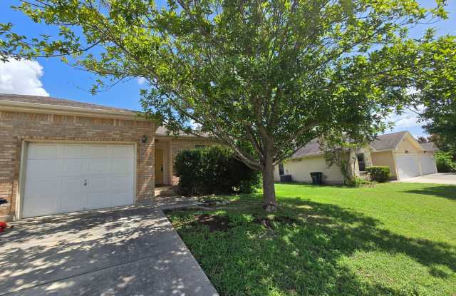 2/2/1 Duplex / No Carpet / Washer & Dryer Connections / Patio / Fenced in Yard / CISD photos photos 2/2/1 Duplex / No Carpet / Washer & Dryer Connections / Patio / Fenced in Yard / CISD photos photos
