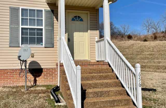 Renovated Three Bedroom Columbia Townhome!! photos photos