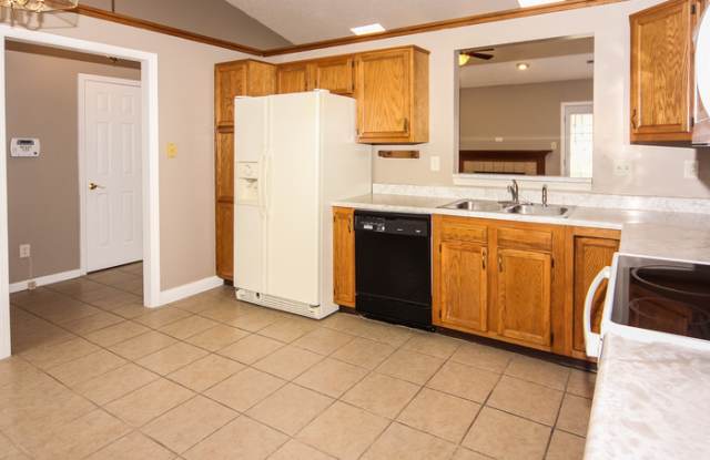 5943 Sycamore Forge Drive Gallery 3