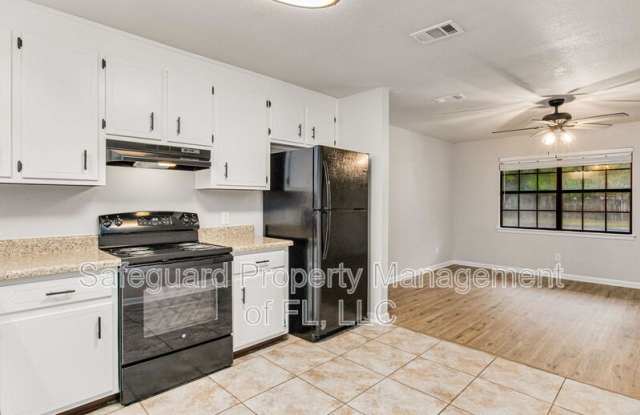 4173 Ravenwood Dr - 4173 Ravenwood Drive, Pace, FL 32571