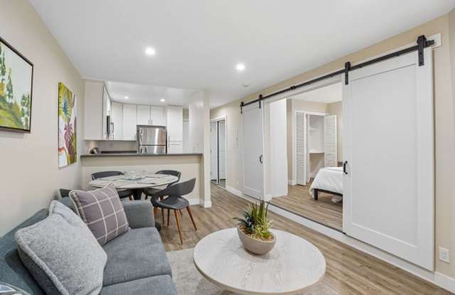 Woodland Trio Apartments Gallery 4