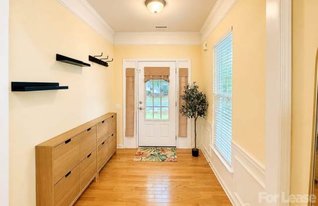 3306 Darlington Road Gallery 2