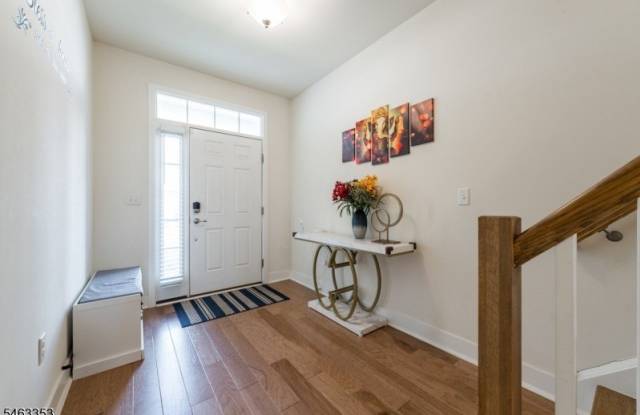 15 Gerhard Pl Gallery 4