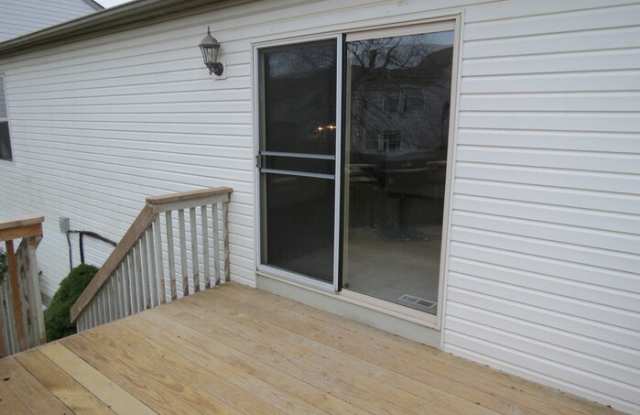 330 Harland Drive Gallery 4