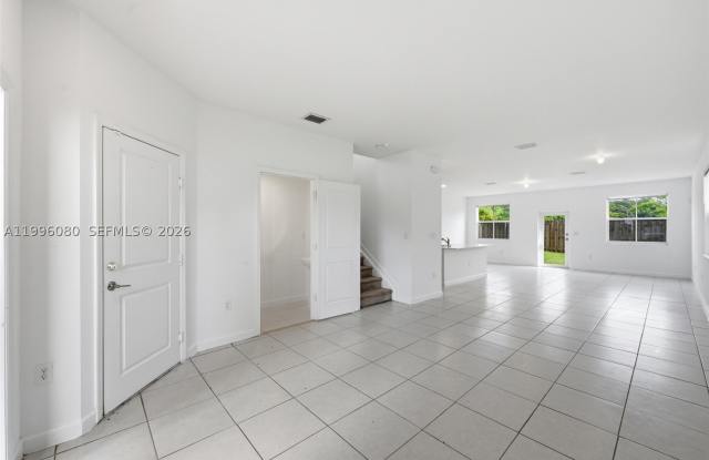 2345 NW 131st Cir Gallery 3