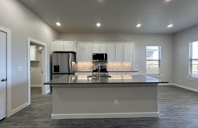 7017 15th Street photos photos