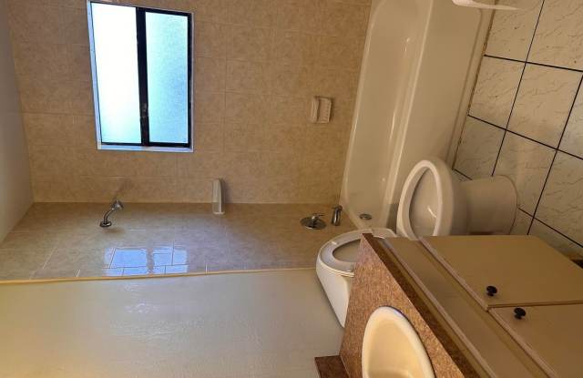 50 NW 8TH AVE # 1-2 DANIA, FL 33004 - 50 Northwest 8th Avenue, Dania Beach, FL 33004