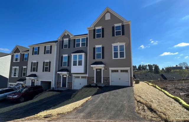 67 Hewstone Court - Premium Townhouse photos photos