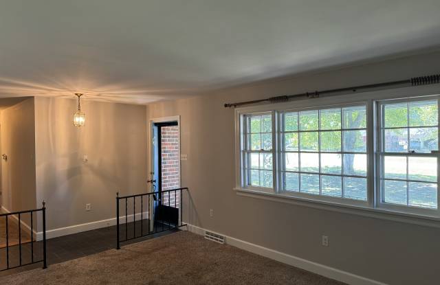 7238 Bellspring Drive Gallery 2