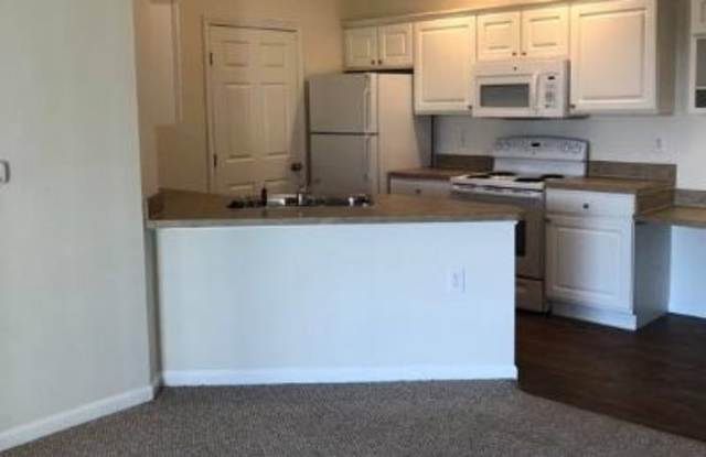 4088 Savannah Grove Lane - 4088 Savannah Grove Lane, Columbus, OH 43221