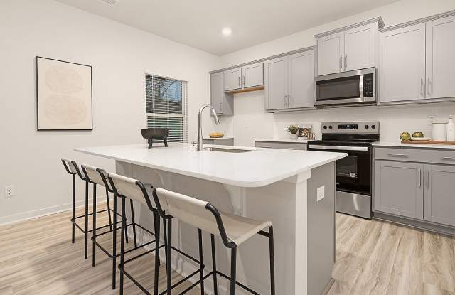 177 Logan Farms Dr Gallery 4