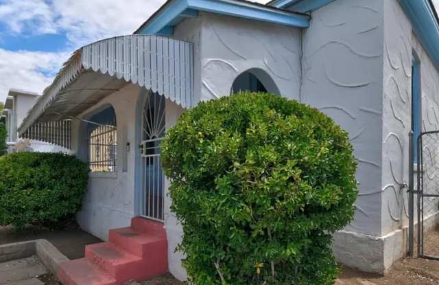 722 Broadway Boulevard Southeast photos photos