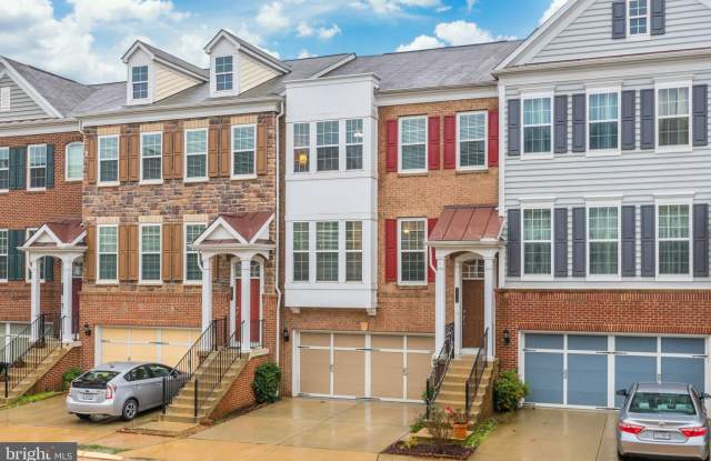 43539 HERITAGE GAP TERRACE - 43539 Heritage Gap Terrace, South Riding, VA 20152