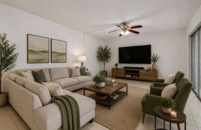 6335 Red Pine Lane Gallery 1