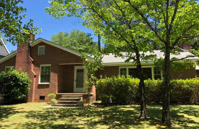 Auburn Southside Home Available! photos photos