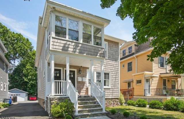 9 Central Ave photos photos