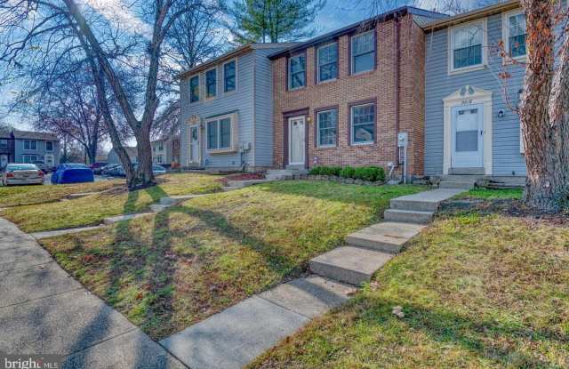9220 PINENUT Court Gallery 3