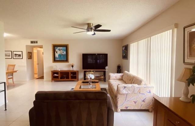 5126 Lakefront Boulevard Gallery 4