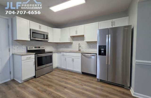 403 Spring Street Northwest photos photos