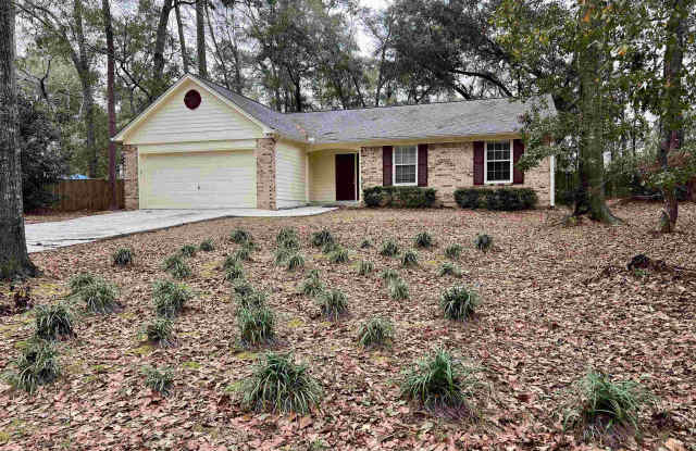 8653 Oak Forest Trail Gallery 1