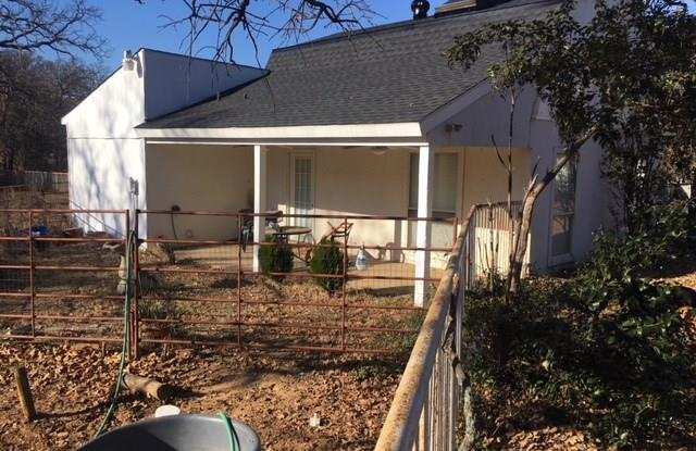 440 CROSS TIMBERS Drive - 440 Cross Timbers Drive, Double Oak, TX 75077