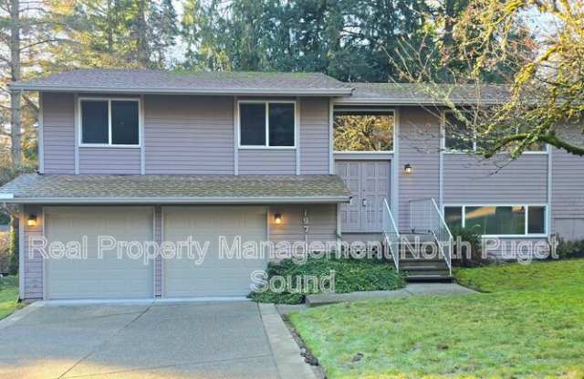 19711 41st Ave NE - 19711 41st Avenue Northeast, Lake Forest Park, WA 98155