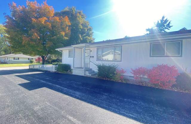 2-Bedroom Duplex in Springfield photos photos