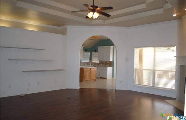 1415 Loving Trail Gallery 3