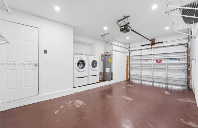 8219 Northwest 192nd Terrace Gallery 3