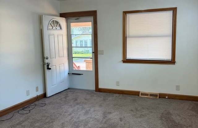 1841 Flint Avenue Gallery 4