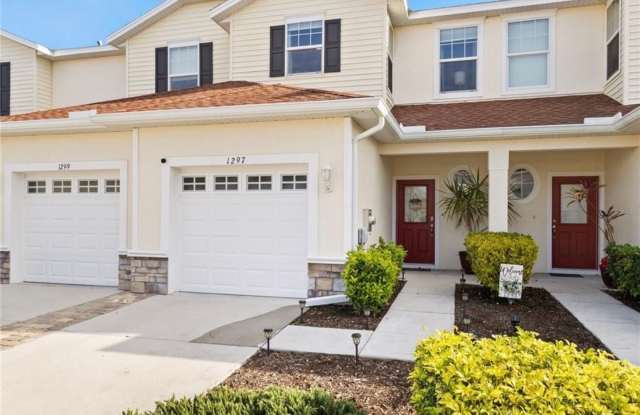 3/2.5/1 Lakeside Plantation Townhouse photos photos