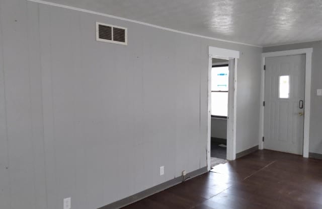 1182 Goodman Avenue Gallery 4