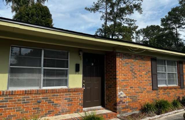 2Bed/1Bath Duplex photos photos