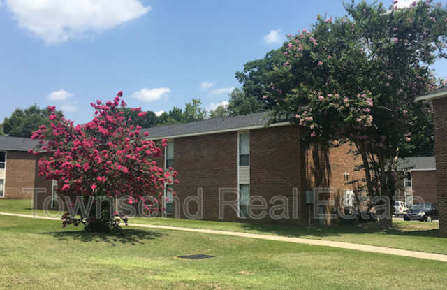 5849-C Century Oaks Drive - 5849 Century Oaks Drive, Fayetteville, NC 28314