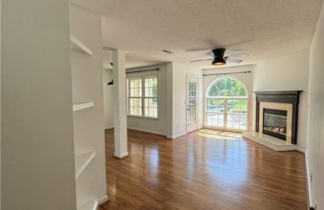6704 W Friendly Avenue Gallery 4