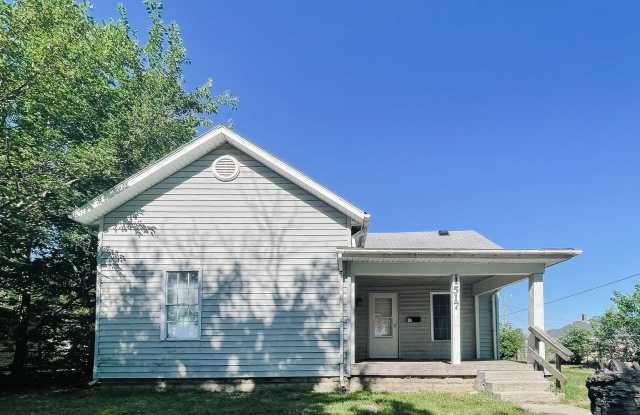 Charming 2-Bedroom Home for Rent in Muncie! photos photos