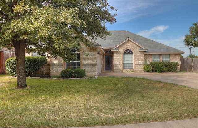 7655 Cypress Court Gallery 2