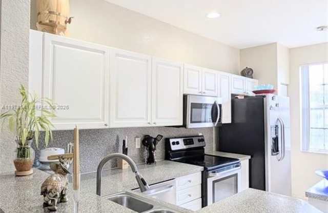 3930 NW 91st Terrace 3930, Sunrise, FL 33351 photos photos