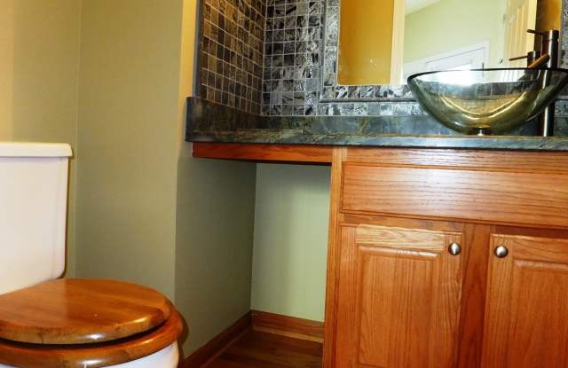 367 Hunterdon Court Gallery 4