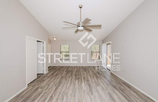 12514 West Lisbon Lane Gallery 4