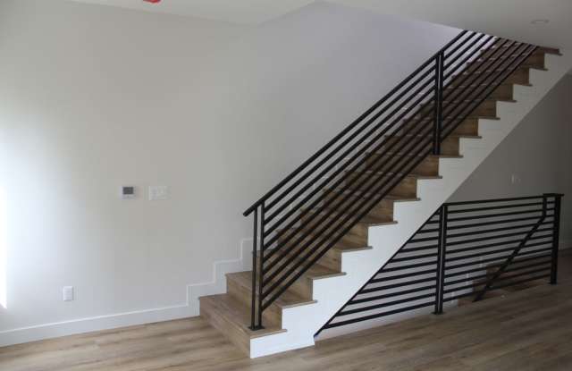 14539 Weddington Street - 14539 Weddington Street, Los Angeles, CA 91411 14539 Weddington Street - 14539 Weddington Street, Los Angeles, CA 91411