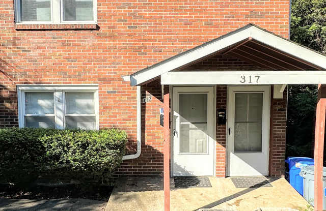 317 Pitt Street - 2 photos photos