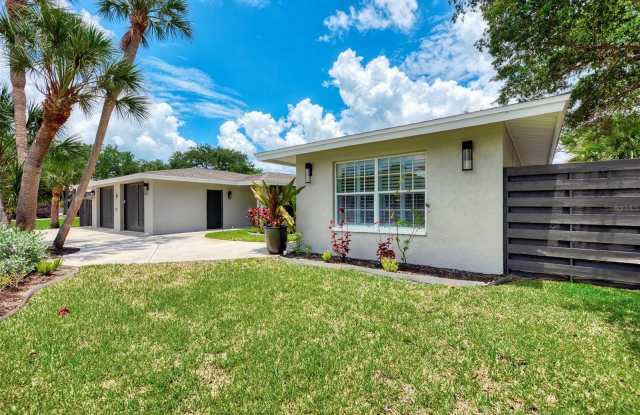 5129 SANDY COVE AVENUE - 5129 Sandy Cove Avenue, Siesta Key, FL 34242