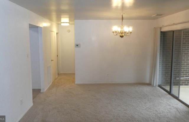 10214 PRINCE Place Gallery 4